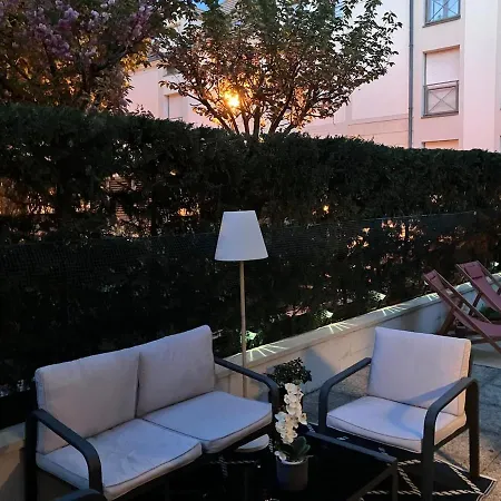 Apartmán In Downtown Rueil-Malmaison